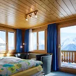 公寓 Weisshorn 5 *